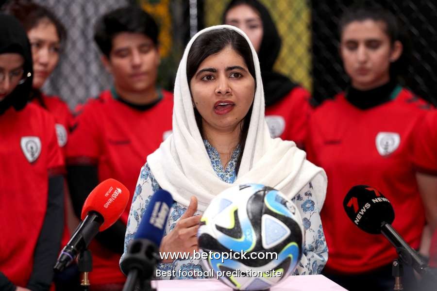 Sydney hosts first talent camp for Afghan women's refugee team